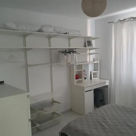 Garsoniera Cozi Apartament Constanţa